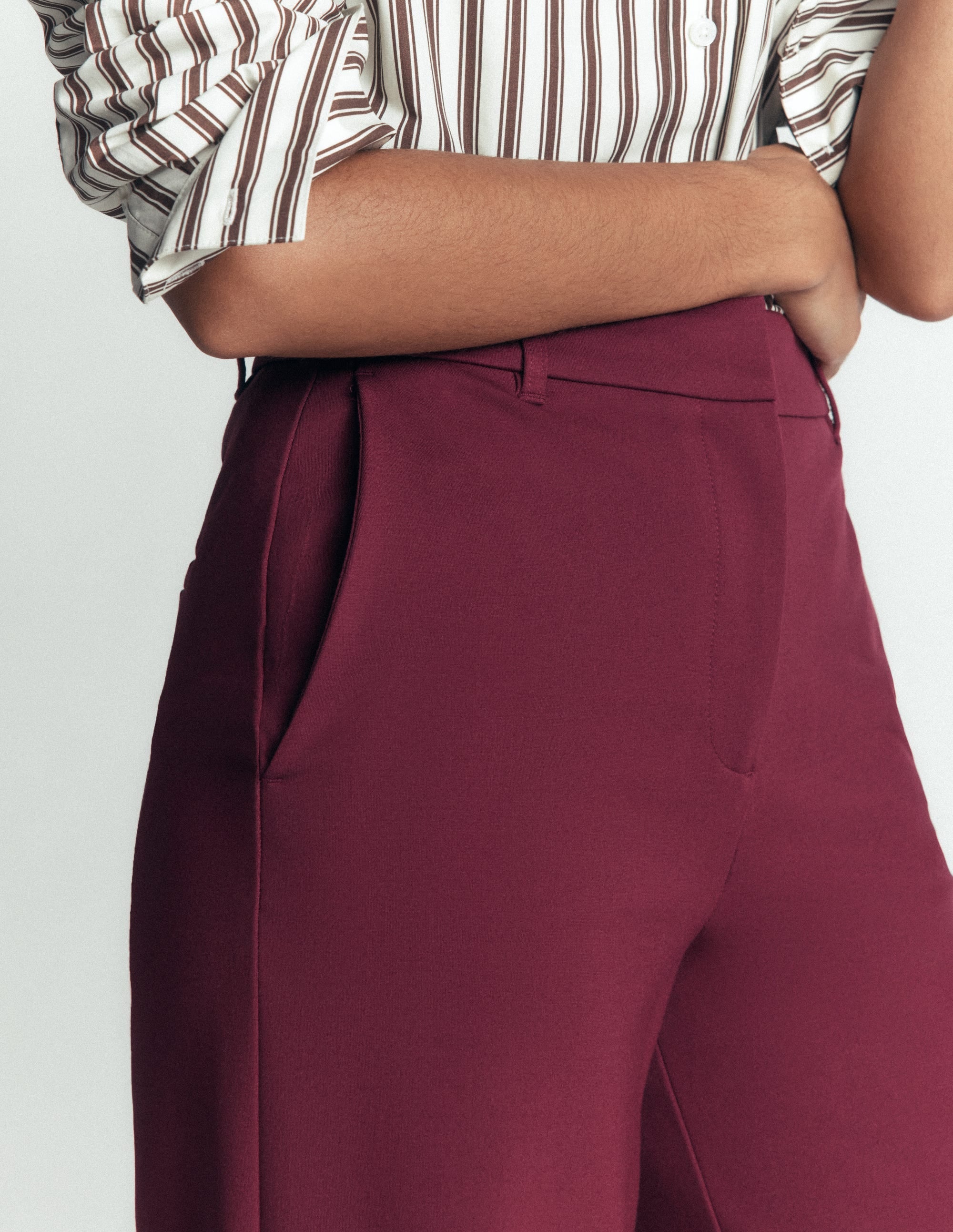 Belgravia Ponte Trousers Deep Wisteria - detail