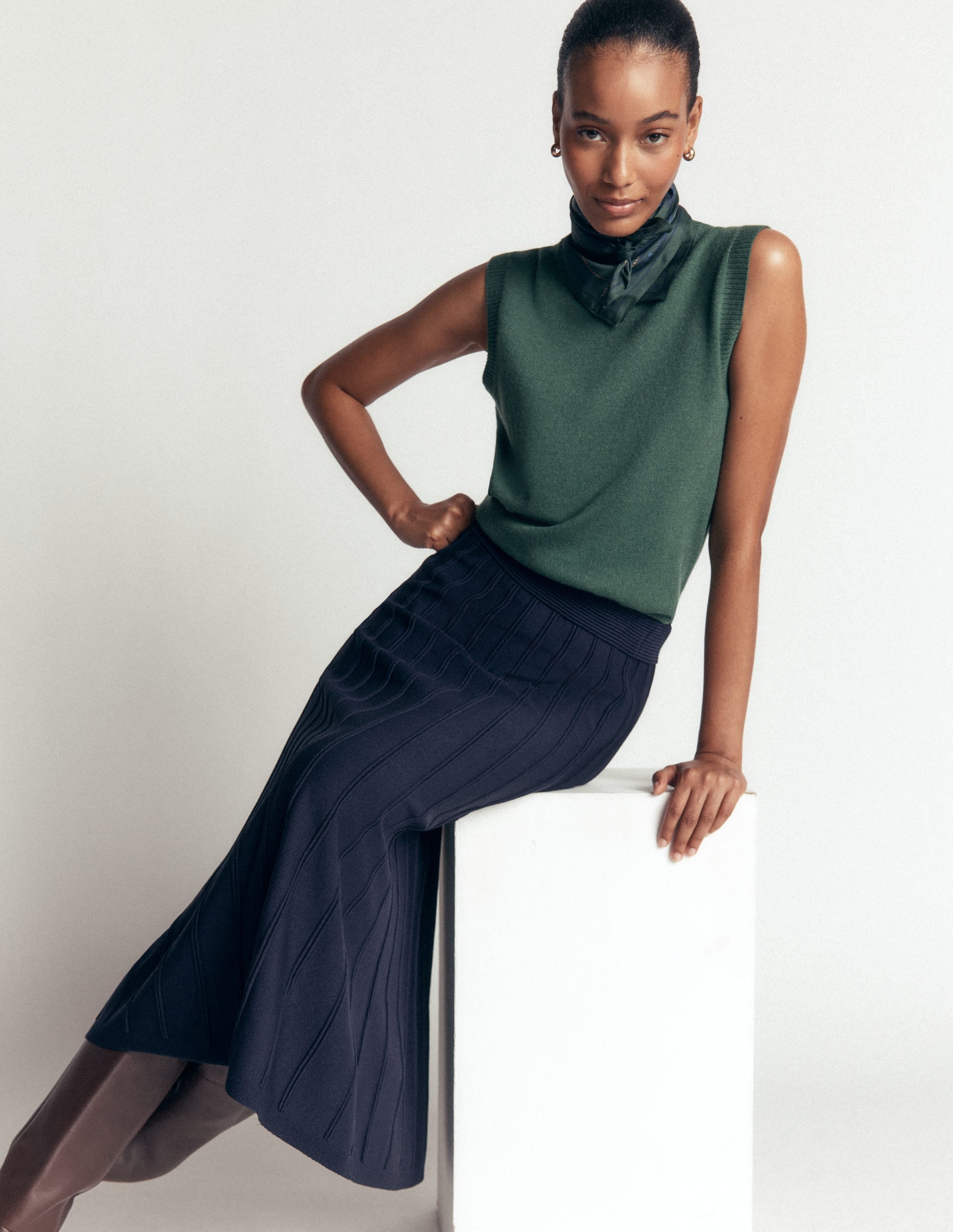 Ottoman Knitted Midi Skirt Navy - front
